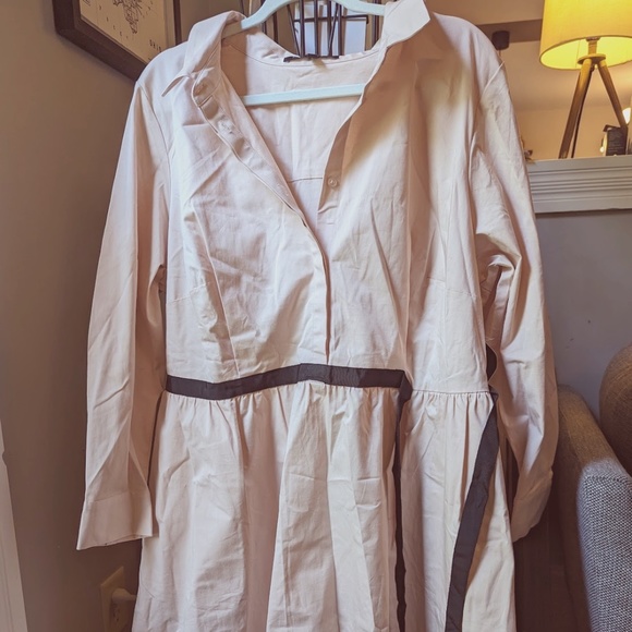 Blush and Black Dress - Picture 1 of 6